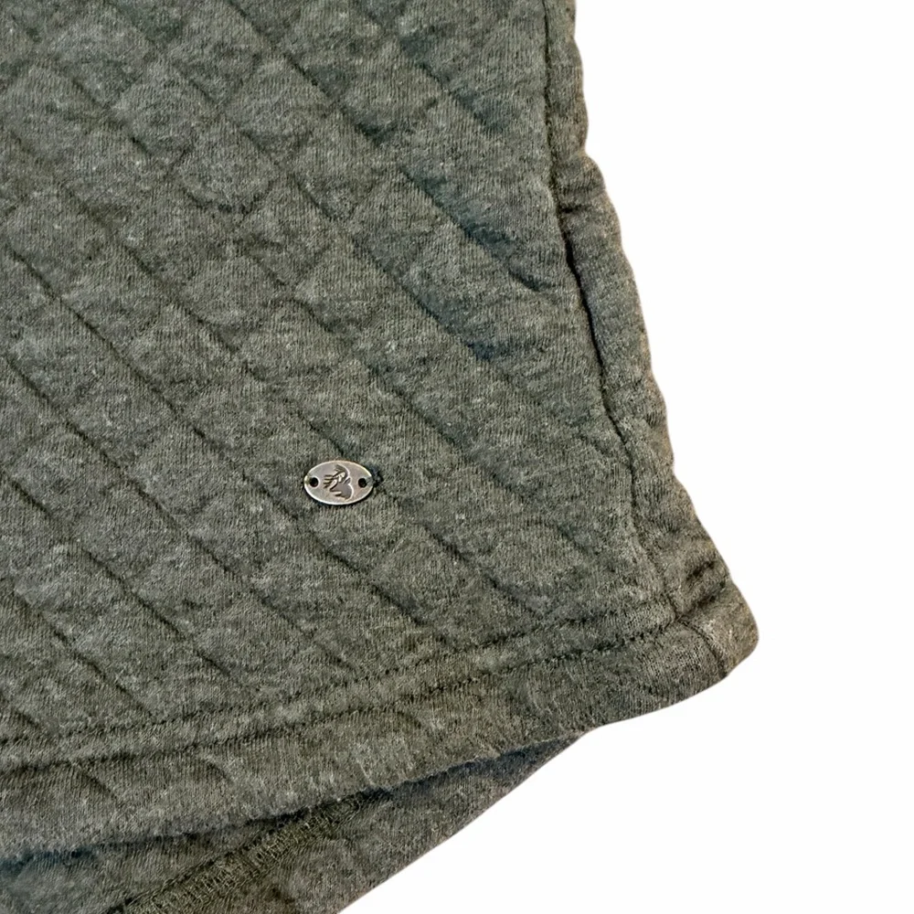 Legendary Whitetails Quilted Pullover Jacket – Olive Green Plaid Trim (Size M) - Picture 4 of 6